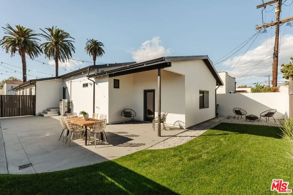 3014 S Norton Avenue, Los Angeles, California 90018 home-pic-34