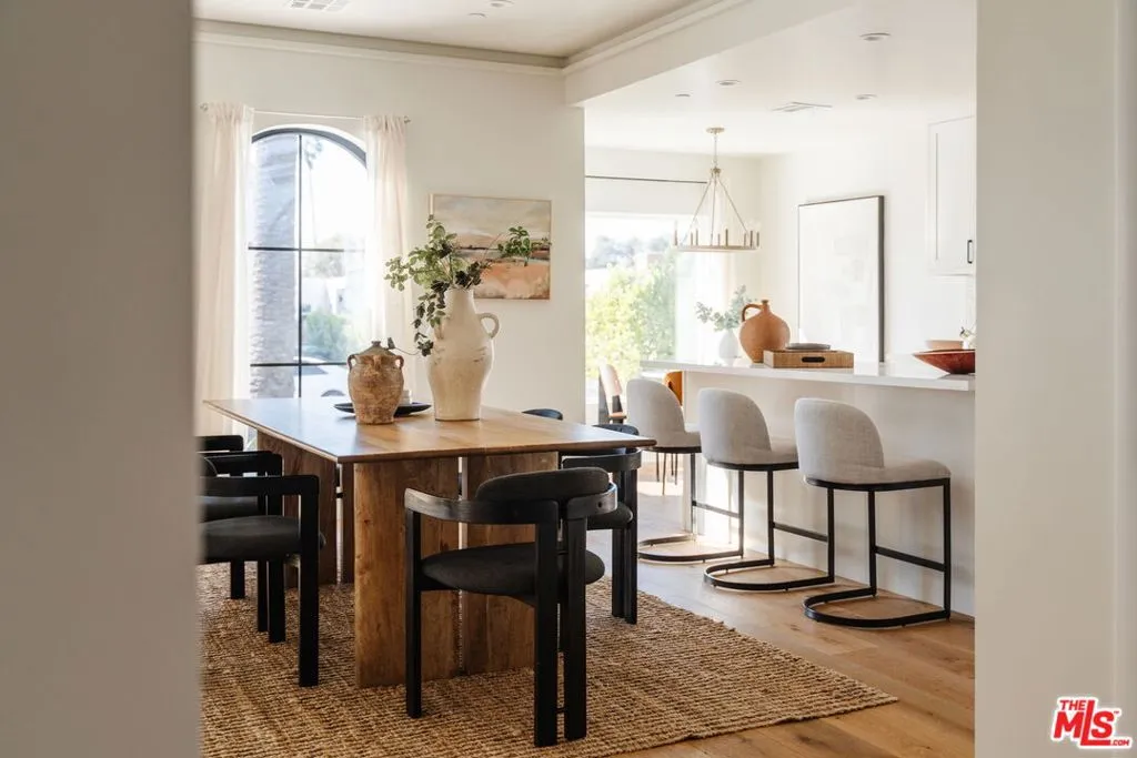 3014 S Norton Avenue, Los Angeles, California 90018 home-pic-12