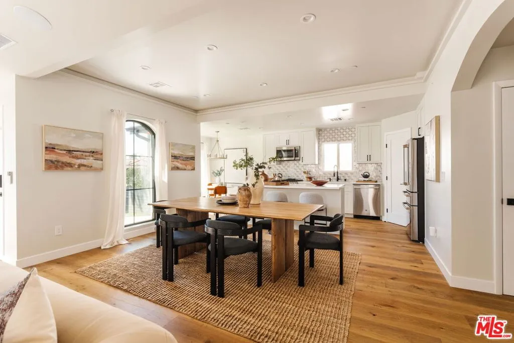 3014 S Norton Avenue, Los Angeles, California 90018 home-pic-10