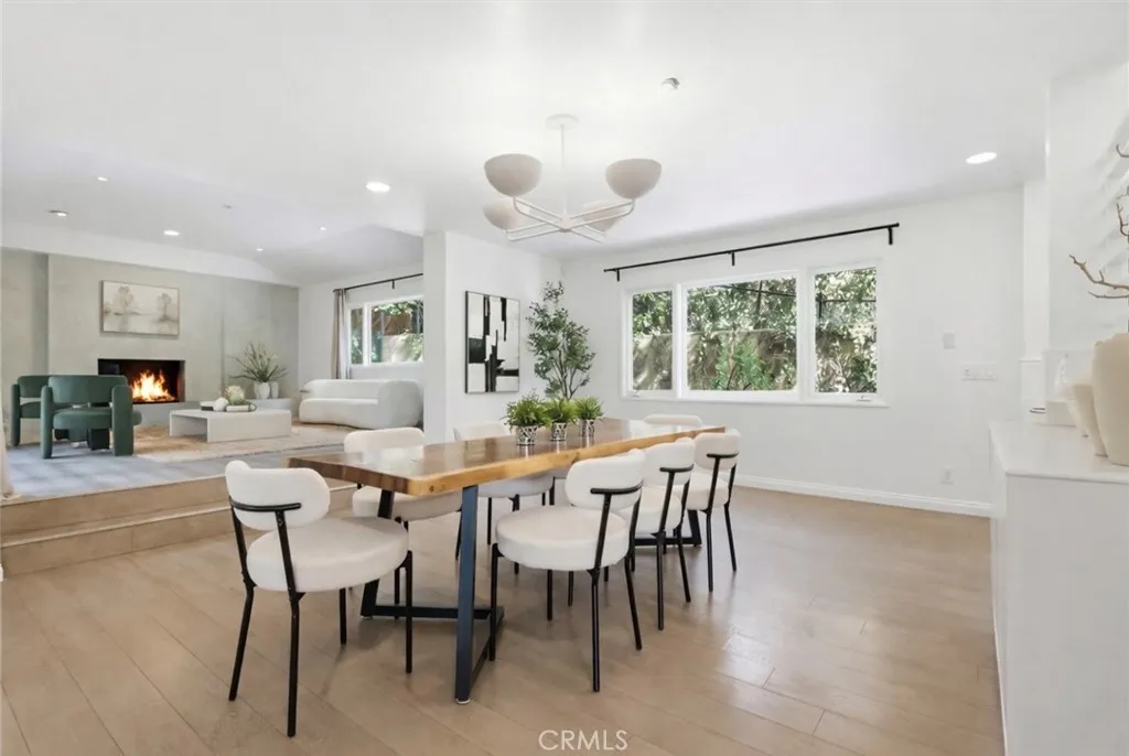 9499 Cherokee, Beverly Hills, California 90210 home-pic-8