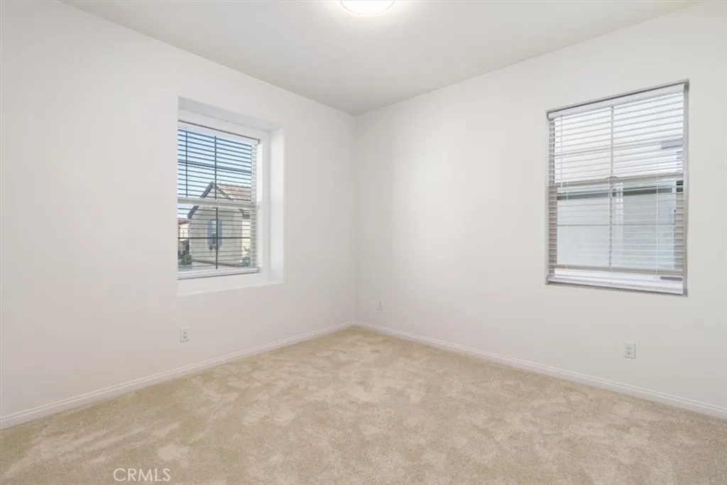 3126 E Painted Crescent St, Ontario, California 91762 home-pic-32