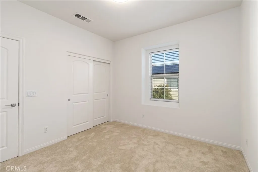 3126 E Painted Crescent St, Ontario, California 91762 home-pic-33