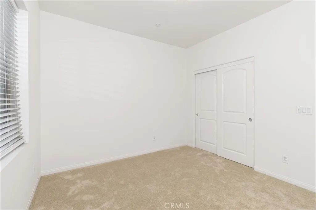 3126 E Painted Crescent St, Ontario, California 91762 home-pic-38