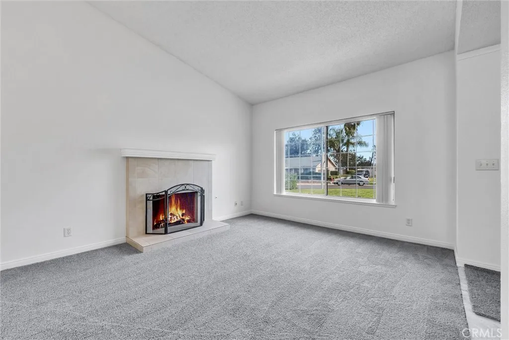 4549 Pinto, Jurupa Valley, California 92509 home-pic-15