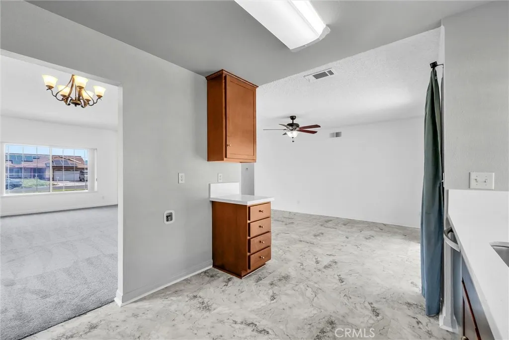 4549 Pinto, Jurupa Valley, California 92509 home-pic-18