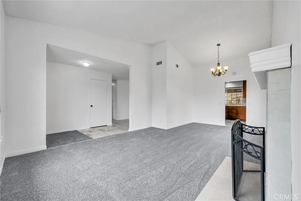 4549 Pinto, Jurupa Valley, California 92509 home-pic-14