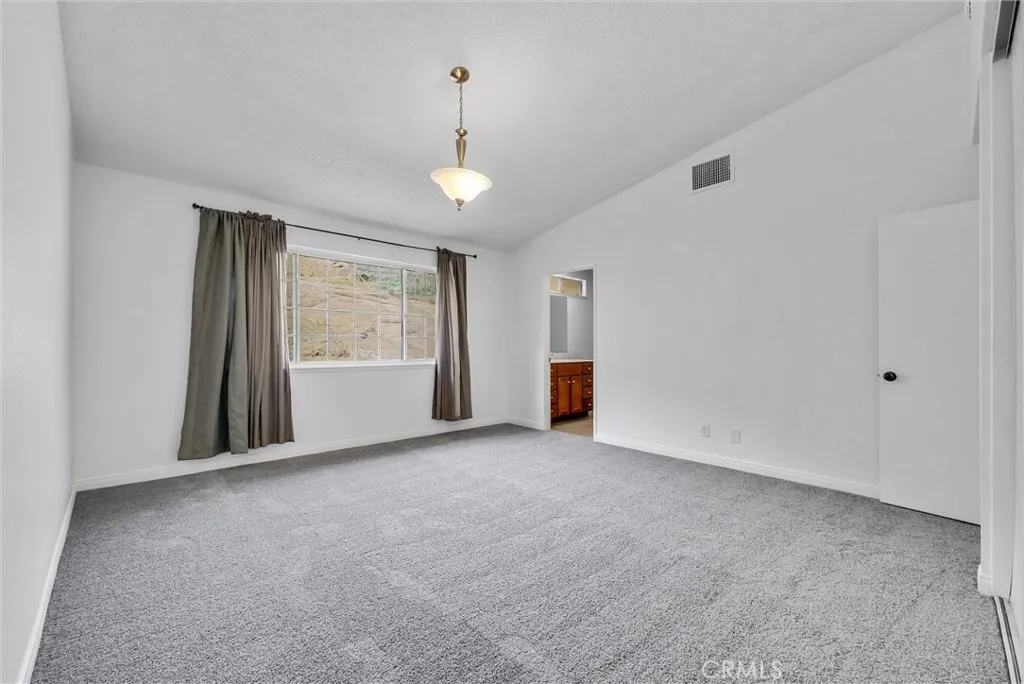 4549 Pinto, Jurupa Valley, California 92509 home-pic-30