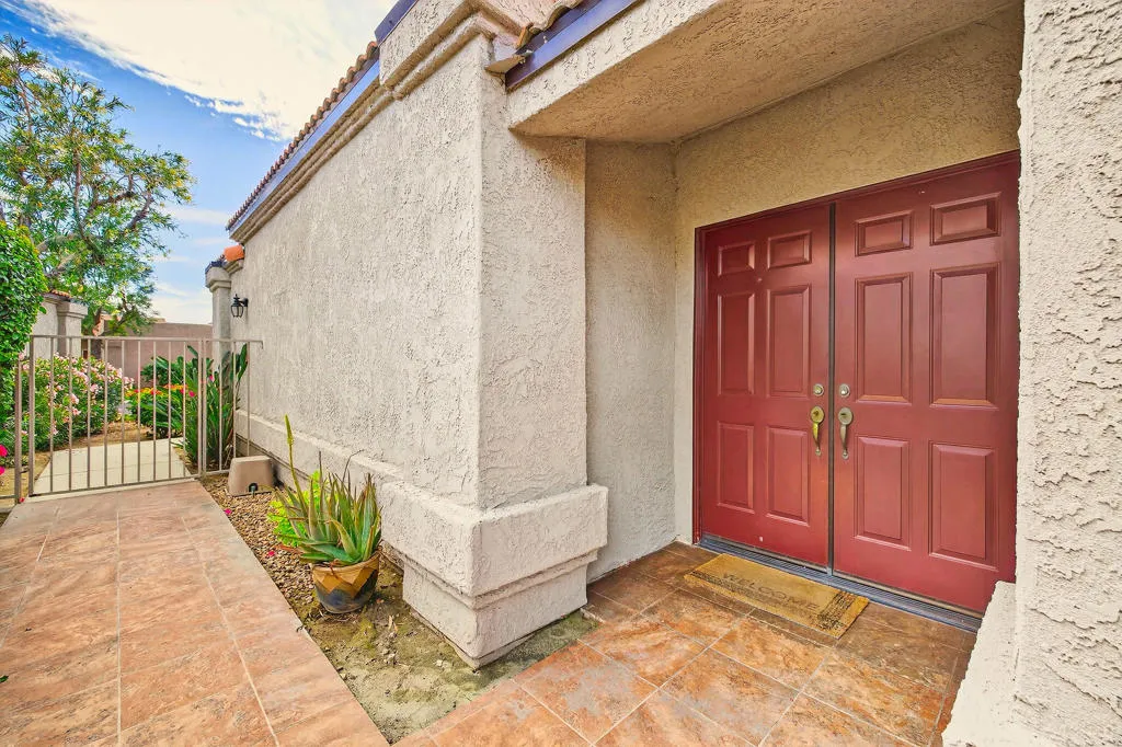 48131 Via Hermosa, La Quinta, California 92253 home-pic-31