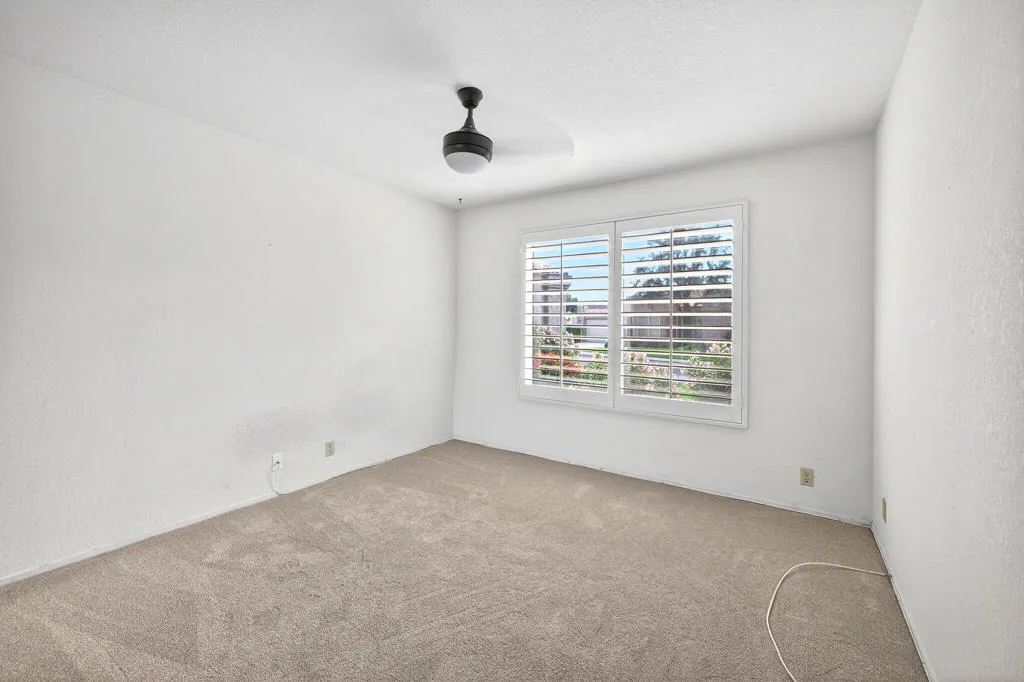 48131 Via Hermosa, La Quinta, California 92253 home-pic-18