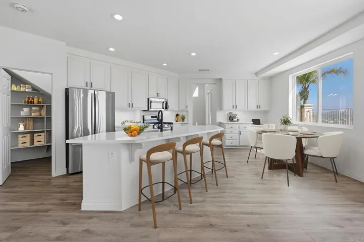 link to original unstaged kitchenhttps://cr.paragonrels.com/ParagonLS/Default.mvc#1,1