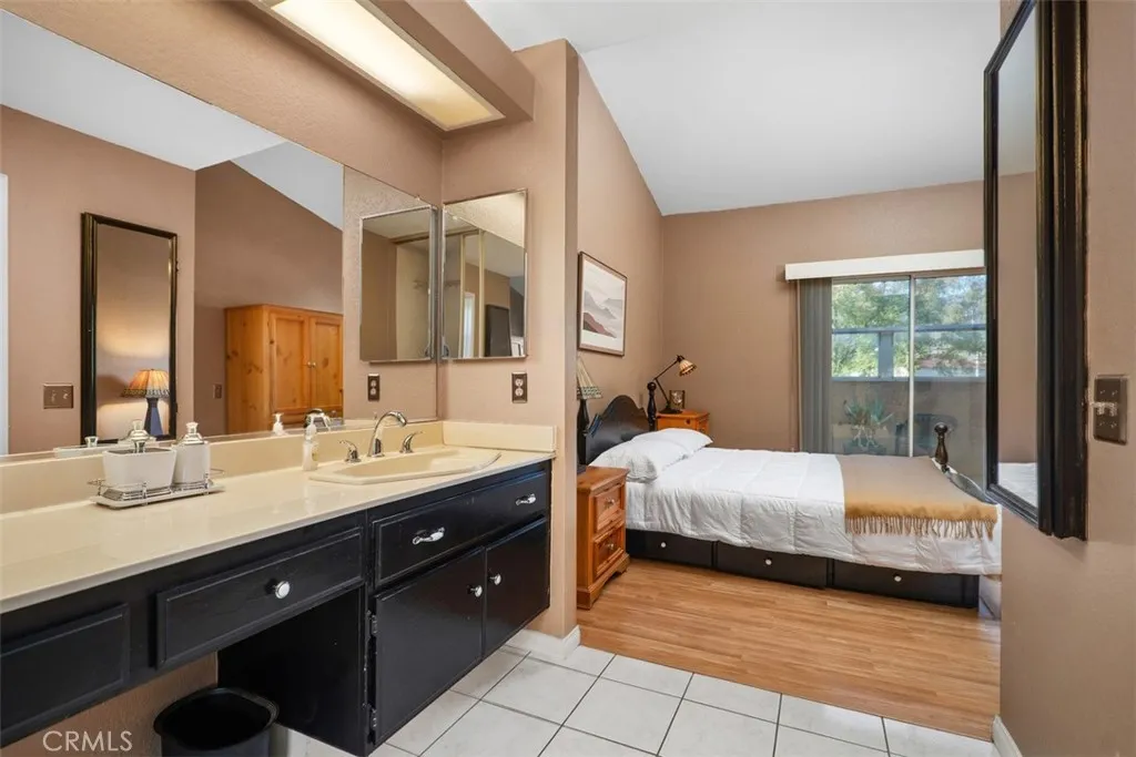 3 Via Pariente, Rancho Santa Margarita, California 92688 home-pic-30