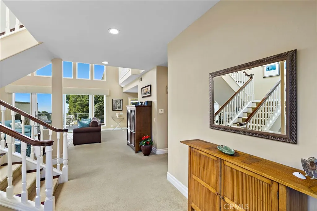 25 Lucerne, Newport Beach, California 92660 home-pic-12