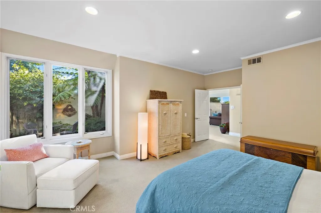 25 Lucerne, Newport Beach, California 92660 home-pic-19