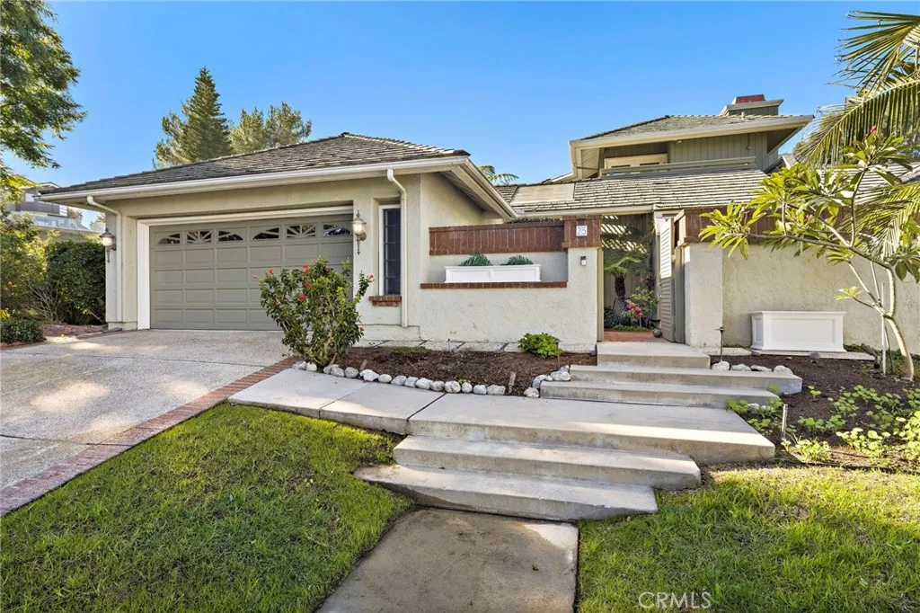 25 Lucerne, Newport Beach, California 92660 home-pic-37