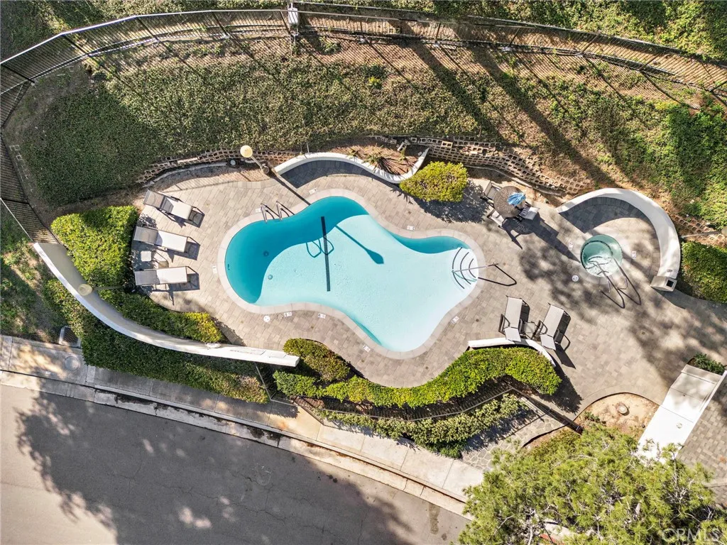25 Lucerne, Newport Beach, California 92660 home-pic-44
