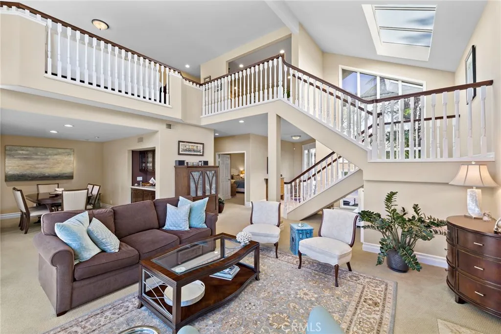25 Lucerne, Newport Beach, California 92660 home-pic-3
