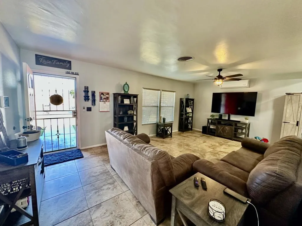 441 N Willow Street, Blythe, California 92225 home-pic-3