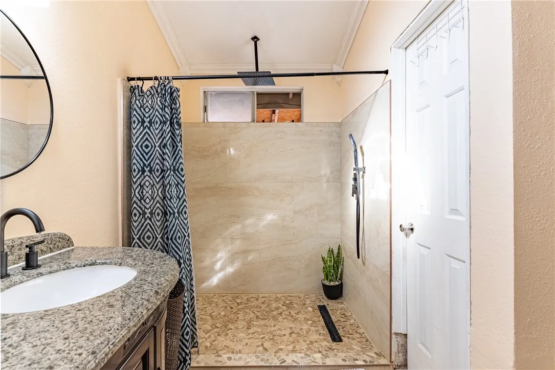 17190 Melon Avenue, Fontana, California 92336 home-pic-22