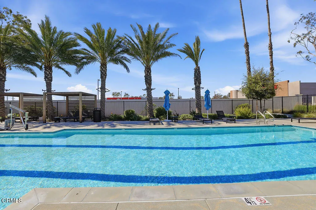 2579 Little Rock Lane, Simi Valley, California 93065 home-pic-54