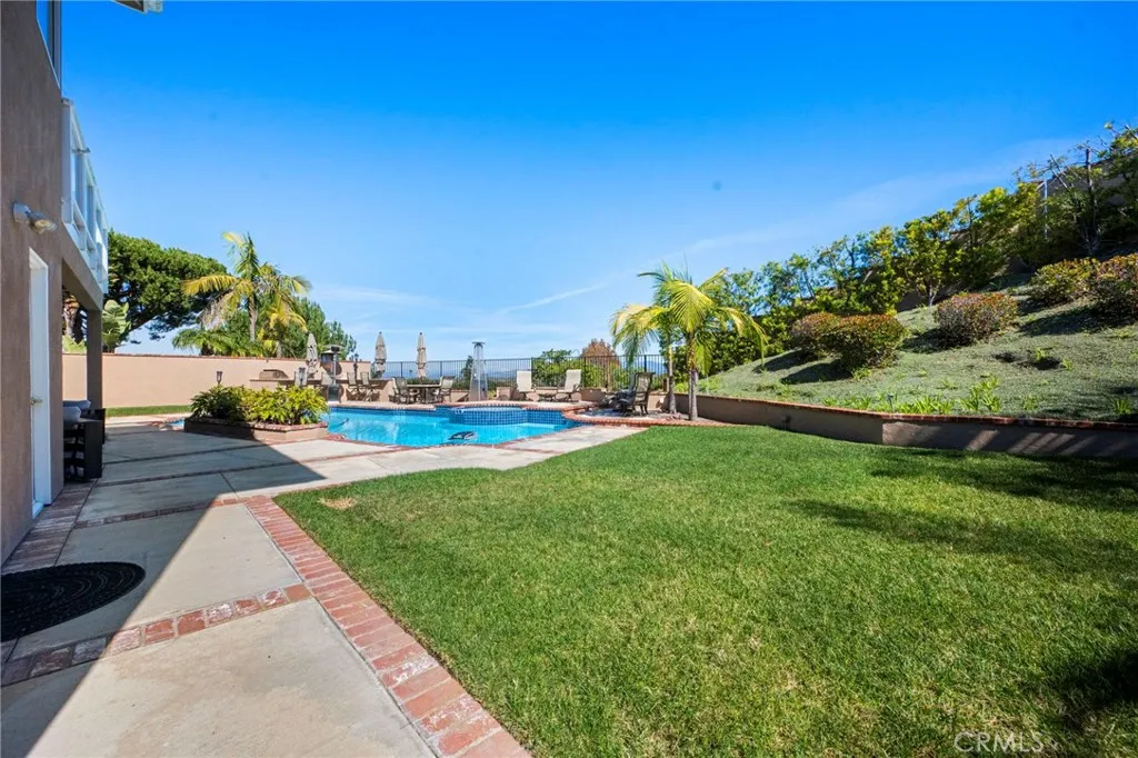 Completely private yard