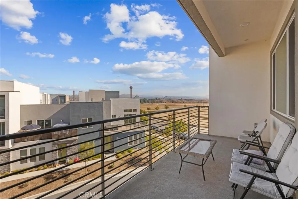 27410 Merlin Place 305, Valencia, California 91381 home-pic-20