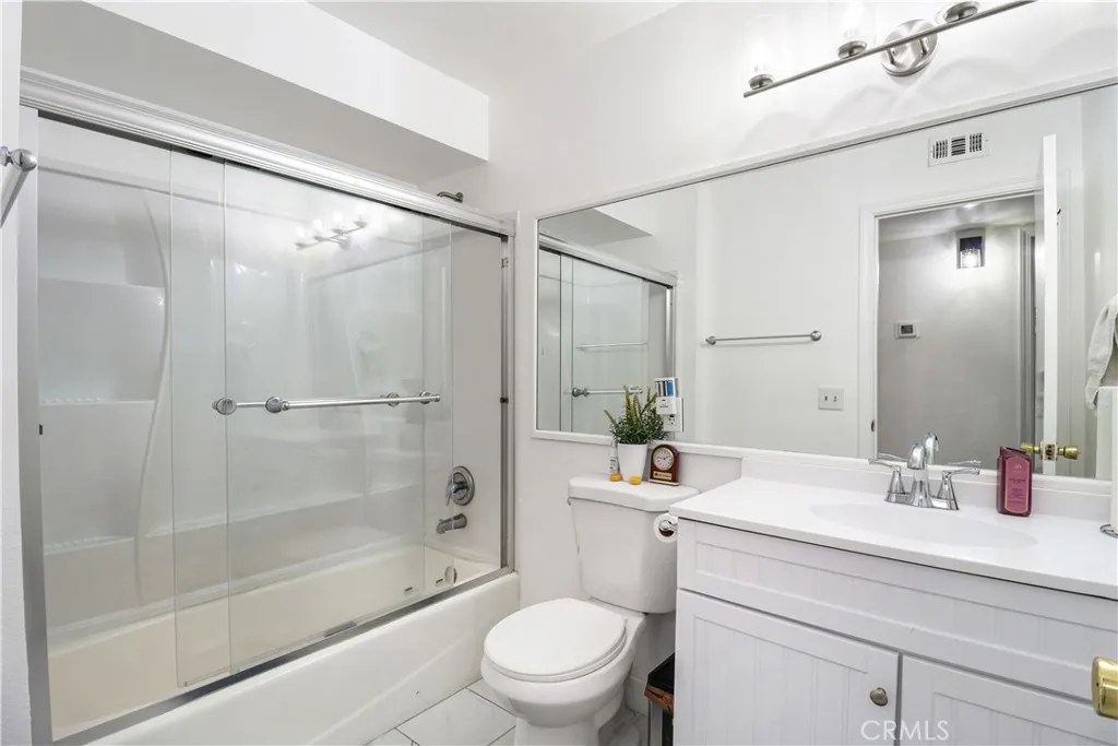 5700 Etiwanda 105, Tarzana, California 91356 home-pic-13