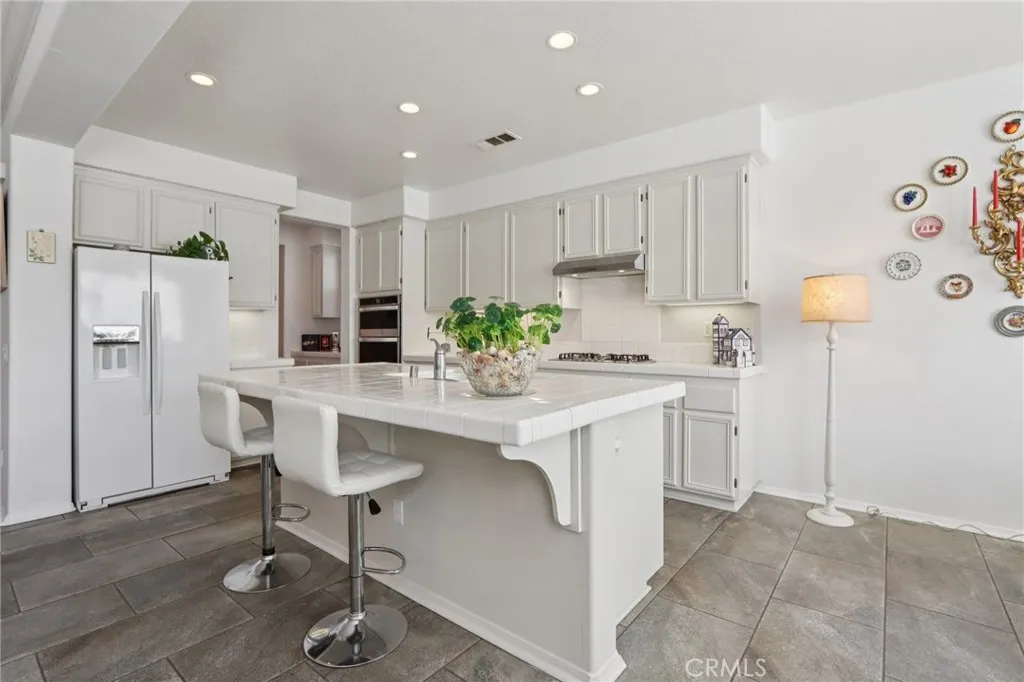 3045 Statice Court, Hemet, California 92545 home-pic-14
