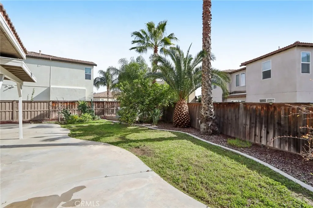 3045 Statice Court, Hemet, California 92545 home-pic-54