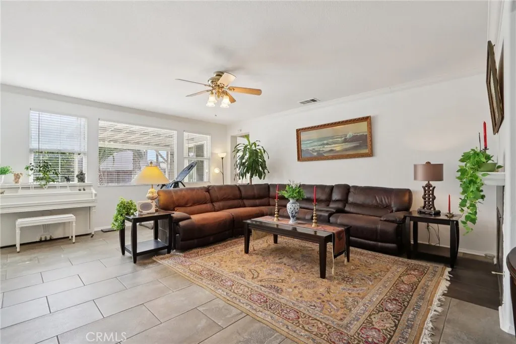 3045 Statice Court, Hemet, California 92545 home-pic-10