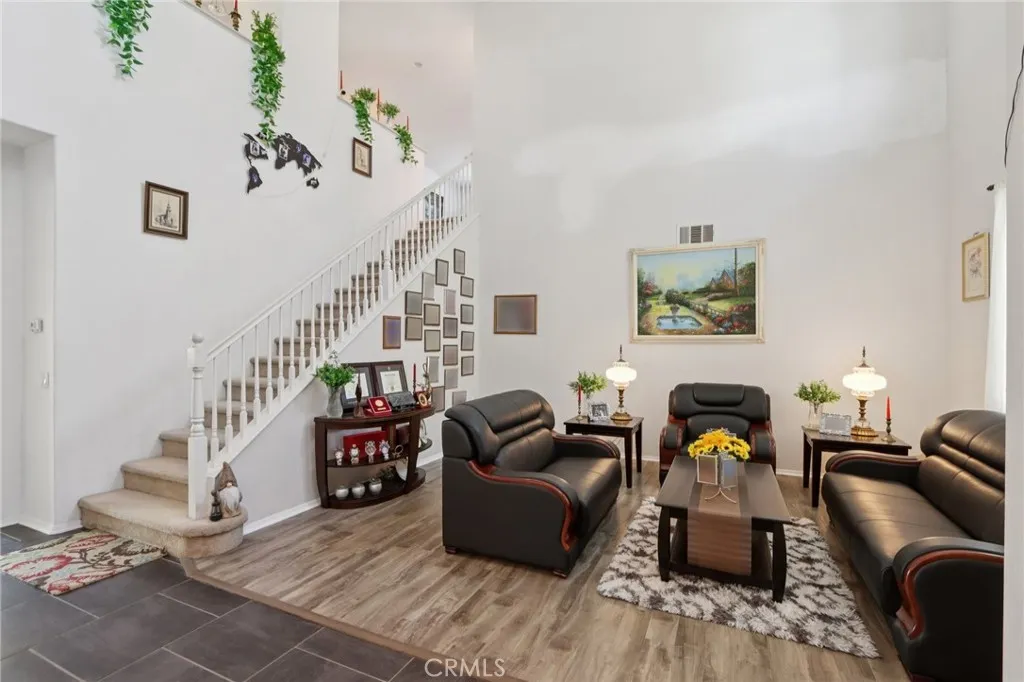 3045 Statice Court, Hemet, California 92545 home-pic-5