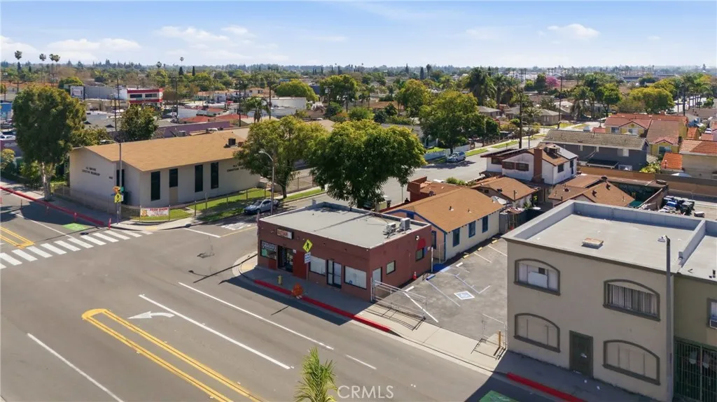 5564 Gage Avenue, Bell Gardens, California 90201 home-pic-22