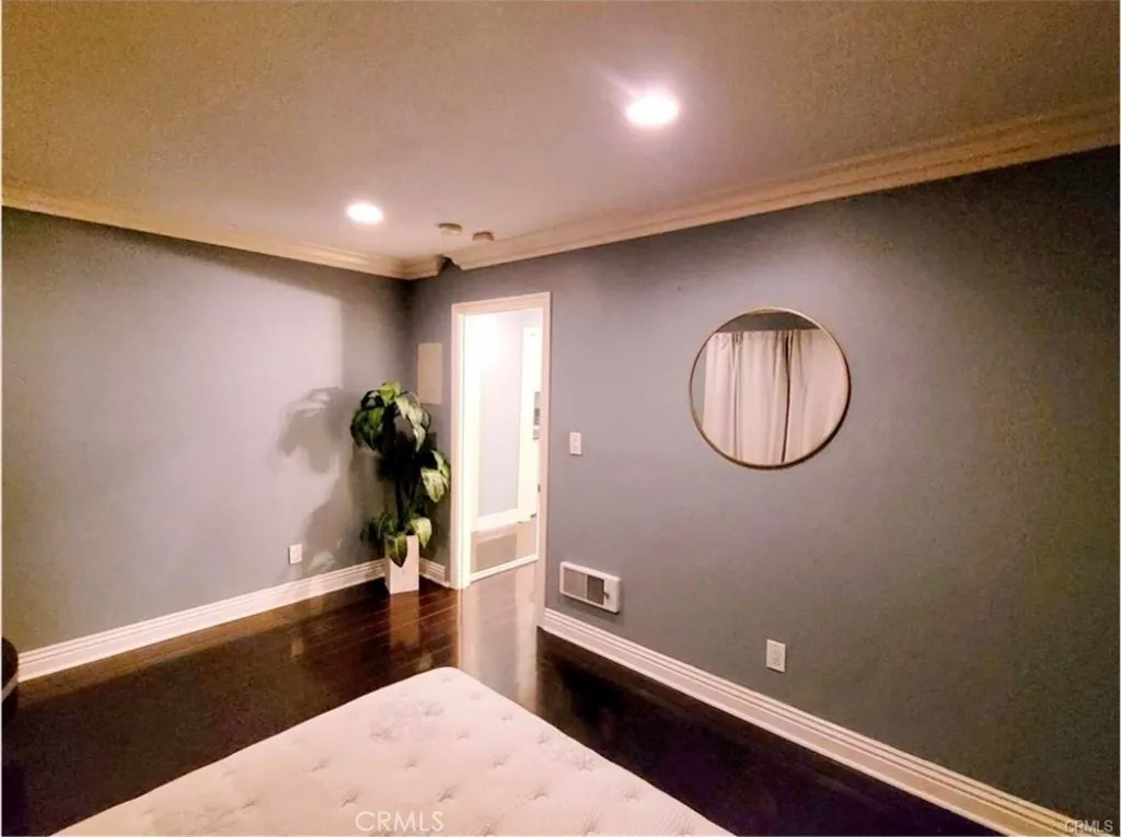 1725 Loma 16, Long Beach, California 90804 home-pic-10