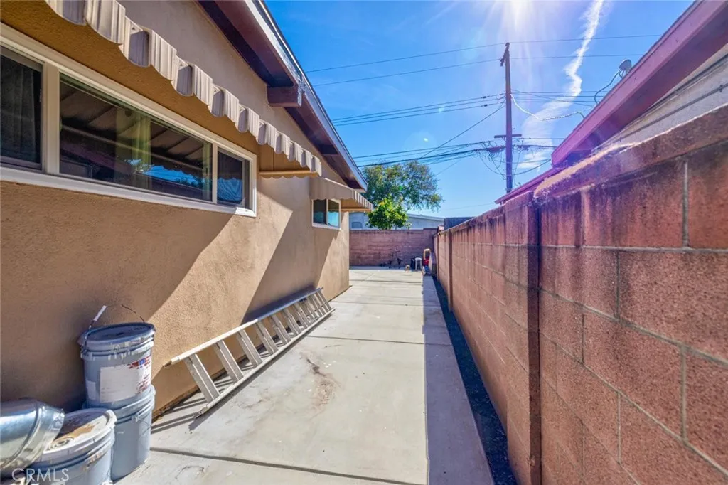 452 Willow, La Puente, California 91746 home-pic-39