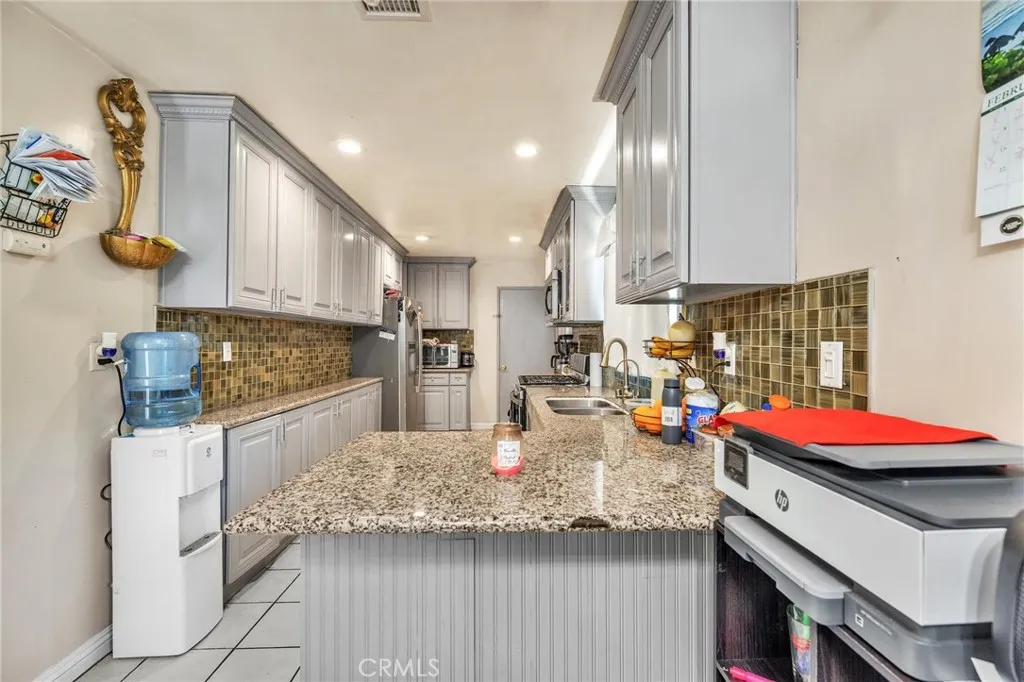 452 Willow, La Puente, California 91746 home-pic-15