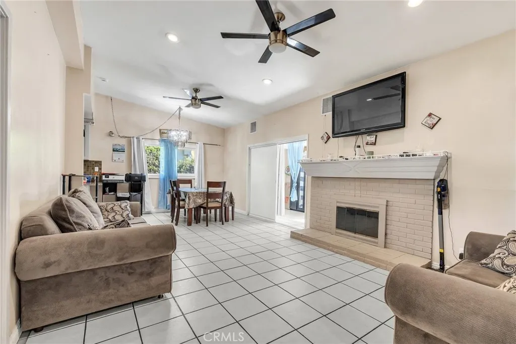 452 Willow, La Puente, California 91746 home-pic-10
