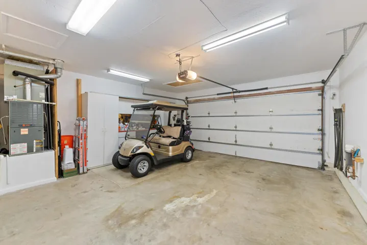 24_41419_Woodhaven_Dr_W24_mls