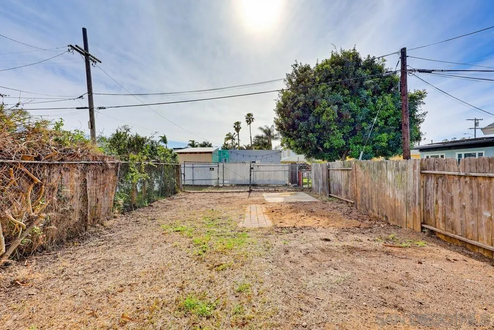 4979 Long Branch Avenue, San Diego, California 92107 home-pic-15