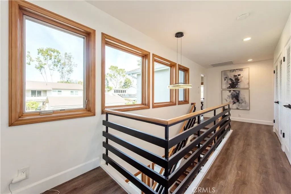 24 Spicewood Way, Irvine, California 92612 home-pic-33
