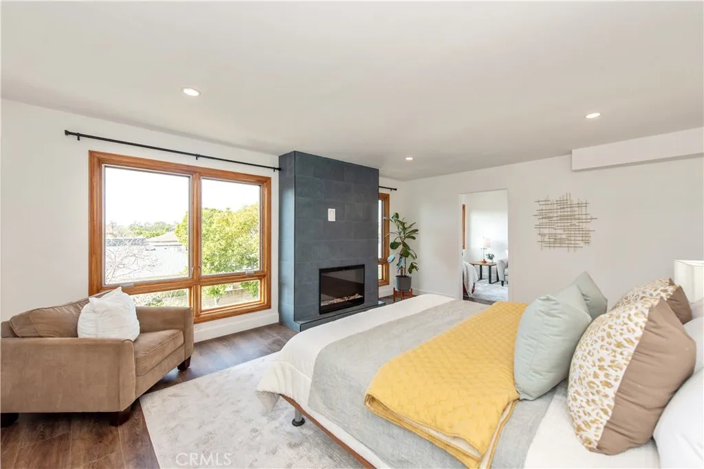 24 Spicewood Way, Irvine, California 92612 home-pic-37