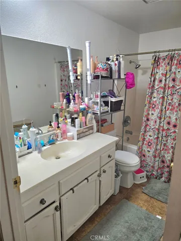 107 full bathroom