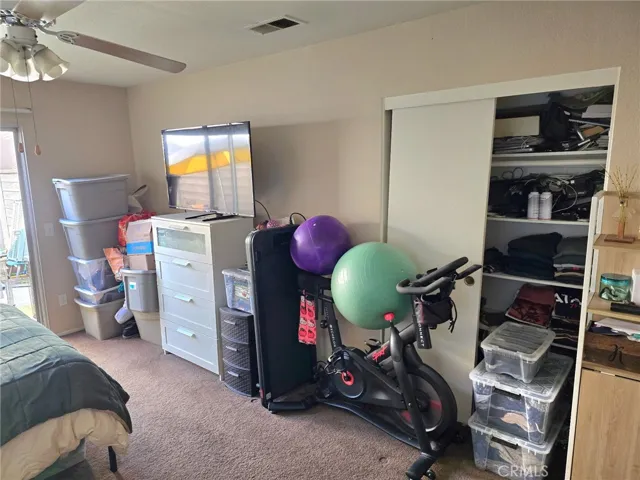 107 Primary bedroom