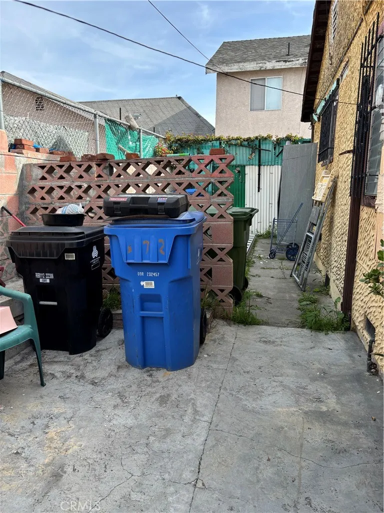 372 N Chicago, Los Angeles, California 90033 home-pic-4