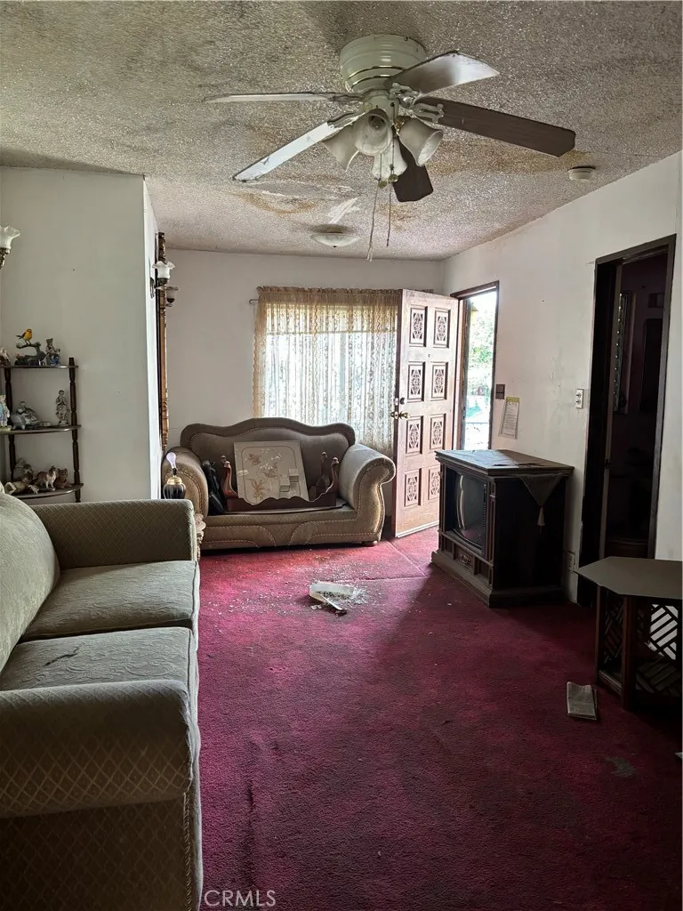 372 N Chicago, Los Angeles, California 90033 home-pic-16
