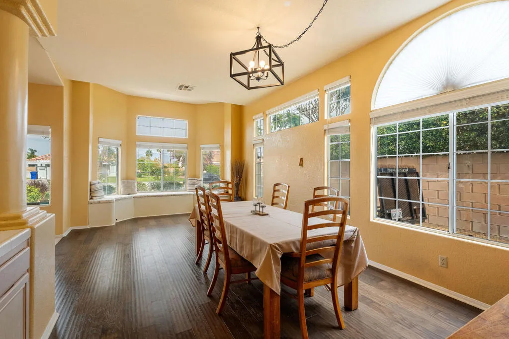 78585 Villeta Drive, La Quinta, California 92253 home-pic-6