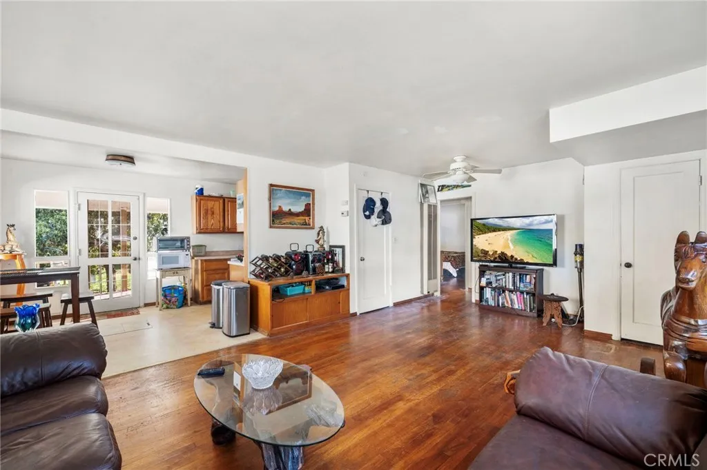 1021 Reed, San Diego, California 92109 home-pic-21