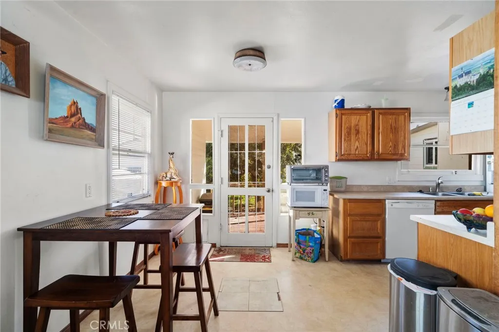 1021 Reed, San Diego, California 92109 home-pic-14