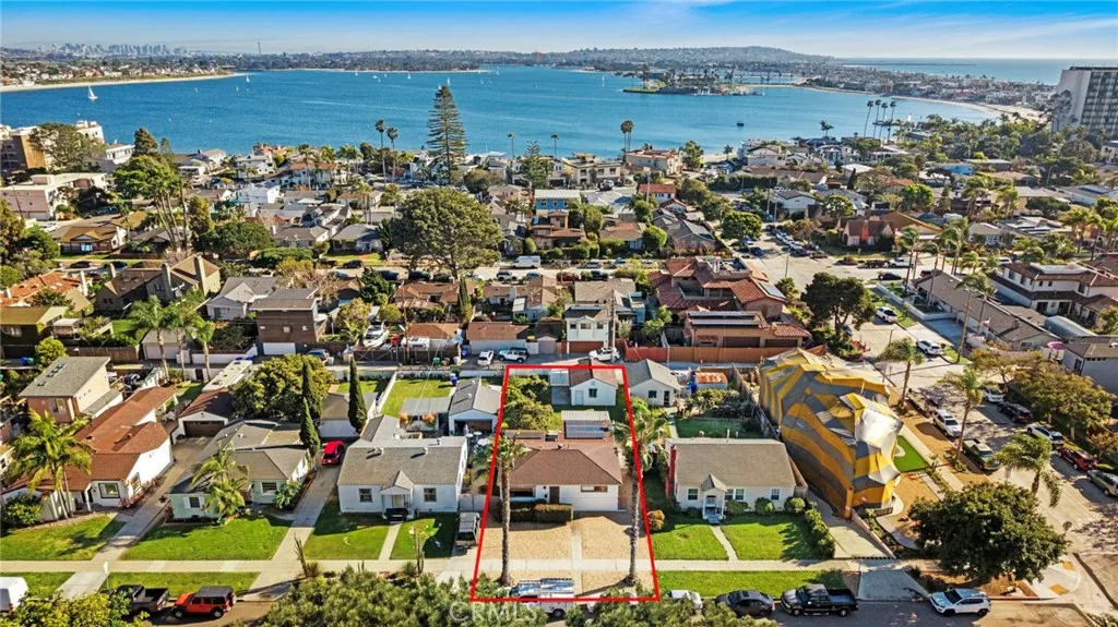 1021 Reed, San Diego, California 92109 home-pic-1
