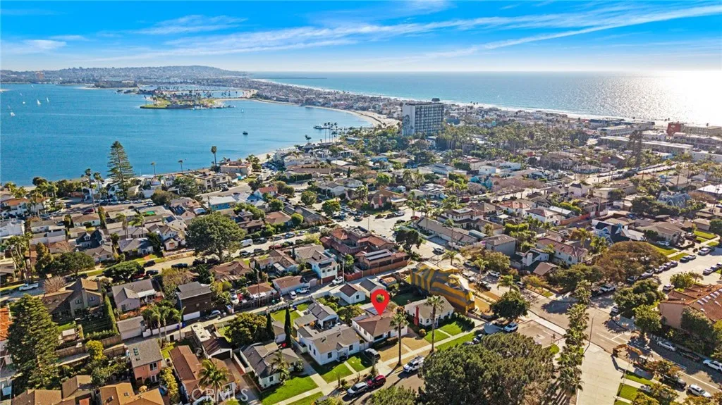 1021 Reed, San Diego, California 92109 home-pic-2