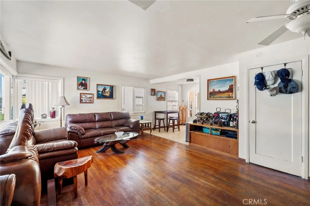 1021 Reed, San Diego, California 92109 home-pic-17
