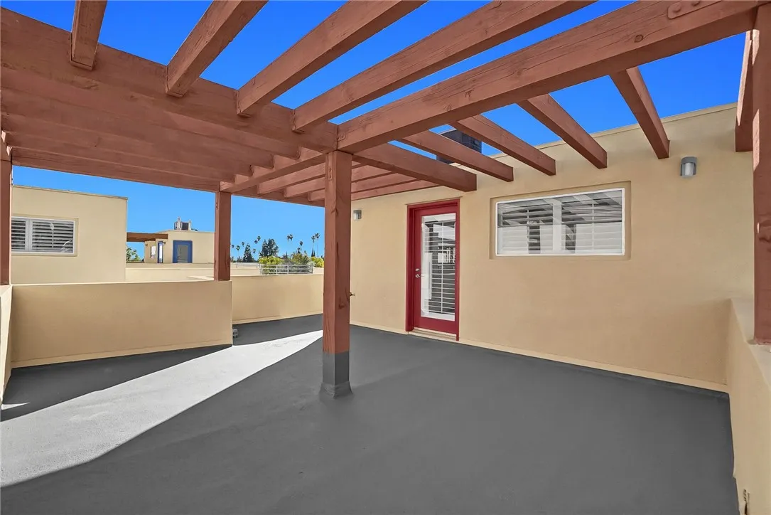 53 N Oak Avenue 5, Pasadena, California 91107 home-pic-40